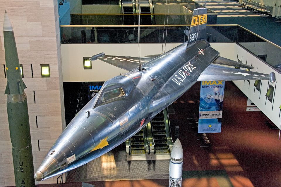 Smithsonian National Museum of Air & Space: Guided Tour - Museum Closures and Restrictions