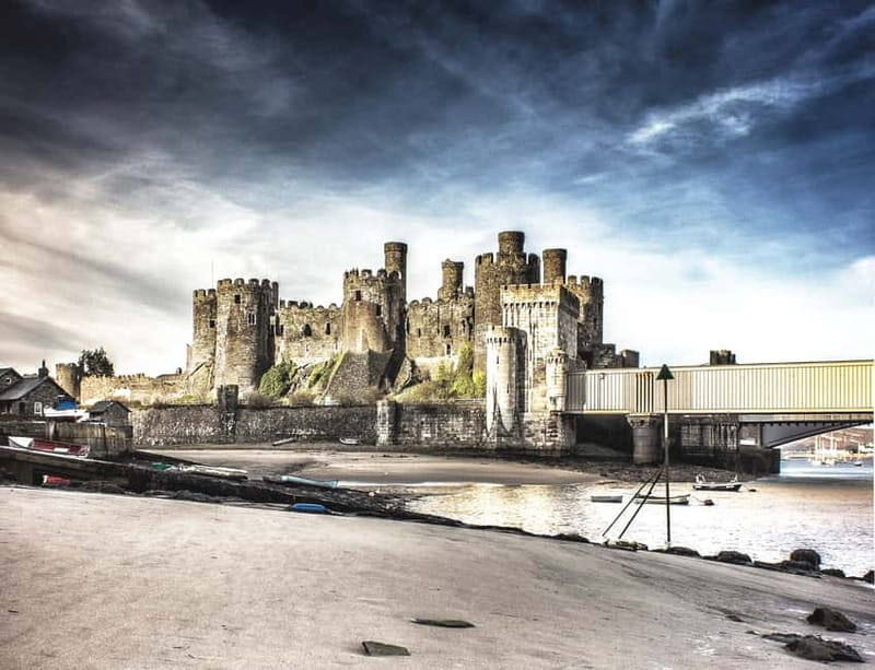 Snowdonia: Snowdonia, Bodnant Gardens & Castles Private Tour - Frequently Asked Questions