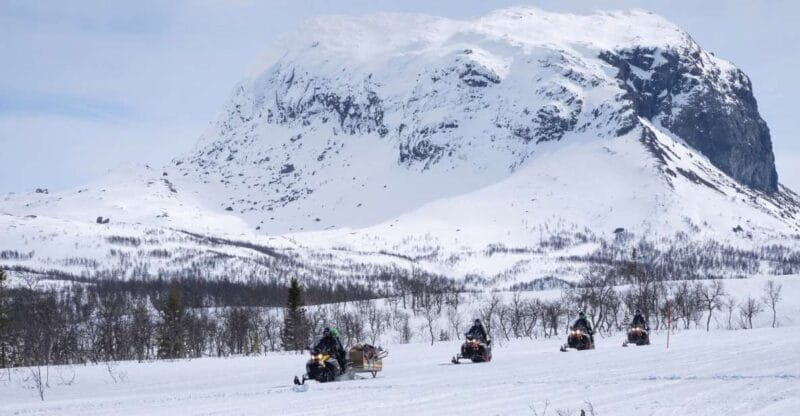 Snowmobile Safari in the mountains of Helgeland! - Exploring the Norwegian Winter Landscape