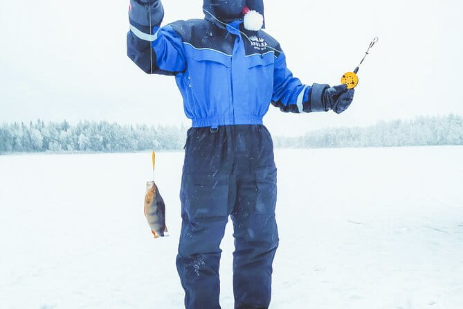 Snowmobiling and ice fishing in Apukka Resort, Rovaniemi - FAQ