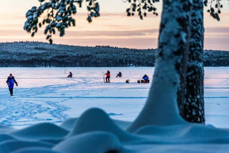 Snowshoe Trip for Ice Fishing in Saariselka - Important Tips for Your Arctic Adventure