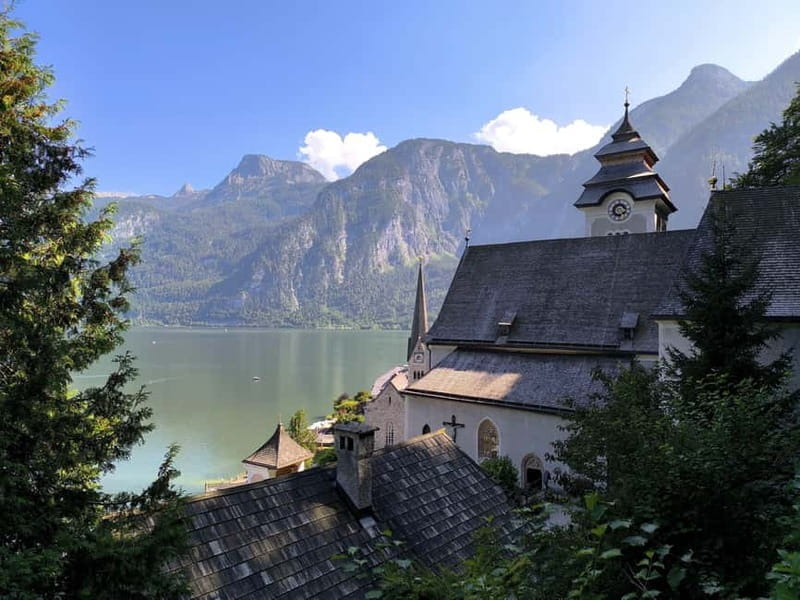 Snowy Alps & Fairytale Towns: Hallstatt & Salzburg Tour - FAQs