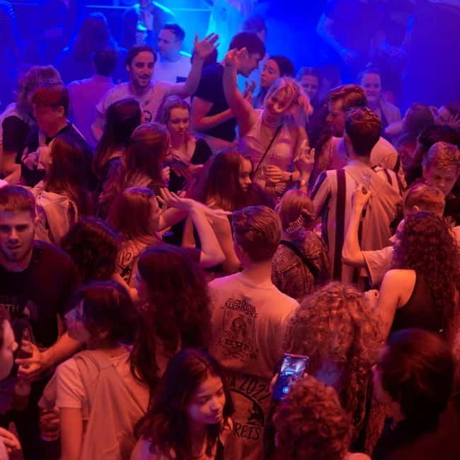 Sofia's Hidden Bars: 4-Hour Pub Crawl - Price and Logistics: What You Need to Know