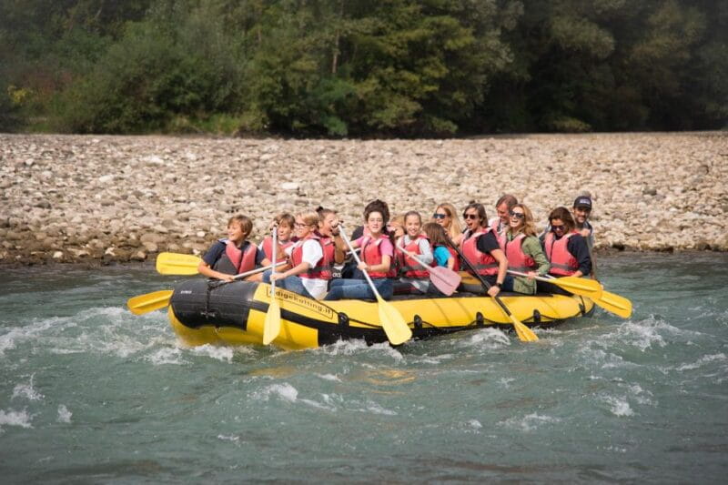 Soft-rafting at sunset and aperitif in Piazza Erbe - Discovering Verona from the River: The Sunset Rafting Experience