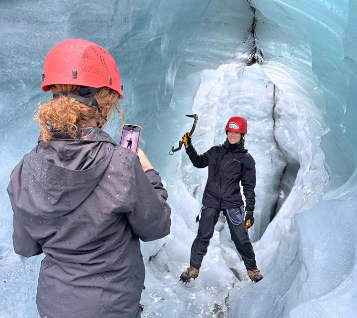 Sólheimajökull: Private Ice Climbing Tour on Glacier - Suitable Participants