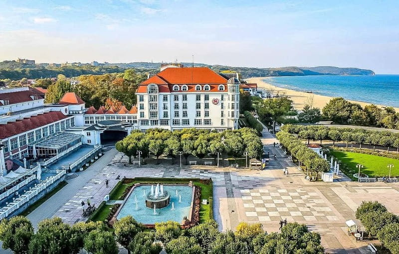 Sopot: Walking Tour with English-Speaking Guide - Key points / Takeaways