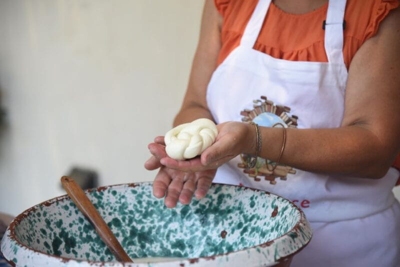 Sorrento Farm Experience: Pizza, Cheese, Wine & More - Who Will Love This Experience?