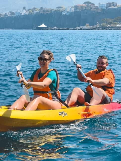 Sorrento: kayak small group tour to Bagni Regina Giovanna - Who Should Book This Experience?