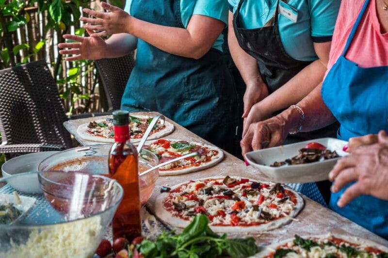 Sorrento: Pizza Making Class at Tirabusciò Cooking School - Tasting Regional Specialties