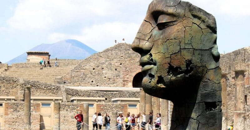Sorrento: Pompeii and Vesuvius Day Trip with Entry and Lunch - Pompeii: Walking Through Ancient Rome Preserved in Ash