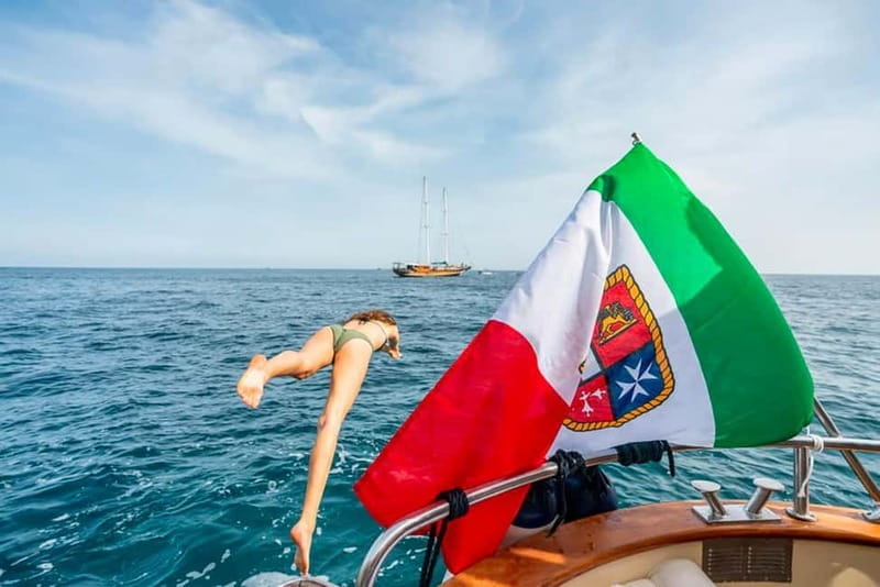 Sorrento: Positano & Amalfi Coast Small-Group Boat Tour - Key Points / Takeaways