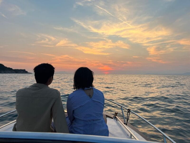 Sorrento: Private Sunset Boat Tour with Music and Aperitif - What to Bring and Tips