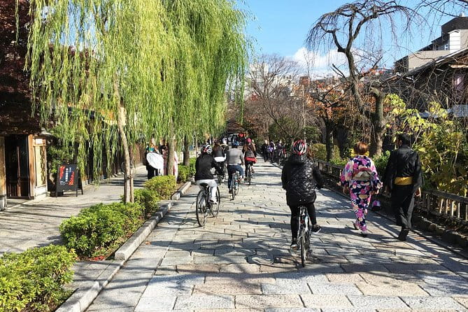 South Kyoto in a Nutshell: Gentle Backstreet Bike Tour! - Inclusion and Logistics