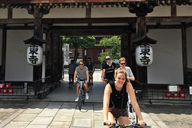 South Kyoto in a Nutshell: Gentle Backstreet Bike Tour! - Group Size and Suitability