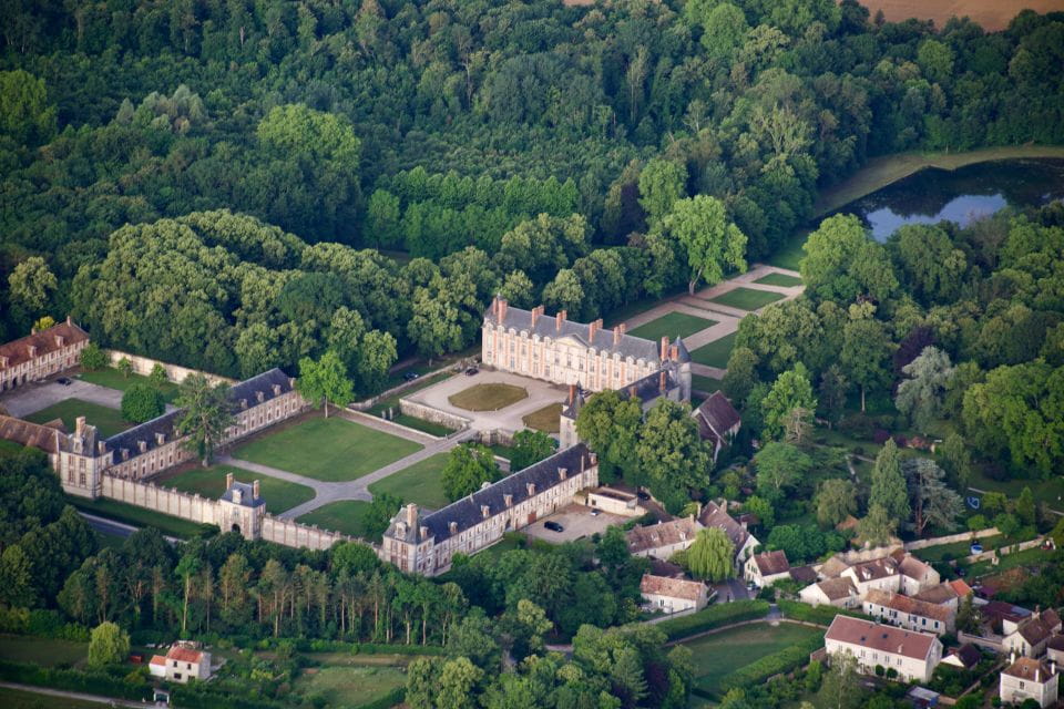 South of Paris: Hot Air Balloon Flight - Highlights