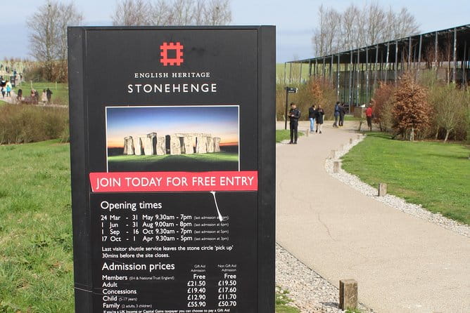 Southampton Cruise port to London Via Stonehenge & Windsor castle - FAQ: Common Questions About This Private Transfer