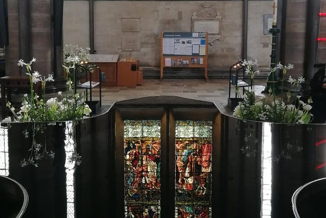 Southampton Shore Excursion: Magna Carta, Salisbury, Bath and Stonehenge - Visiting Stonehenge: Britains Prehistoric Wonder