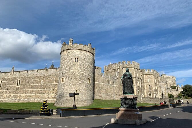 Southampton to London Visiting Stonehenge or Windsor Castle - FAQ