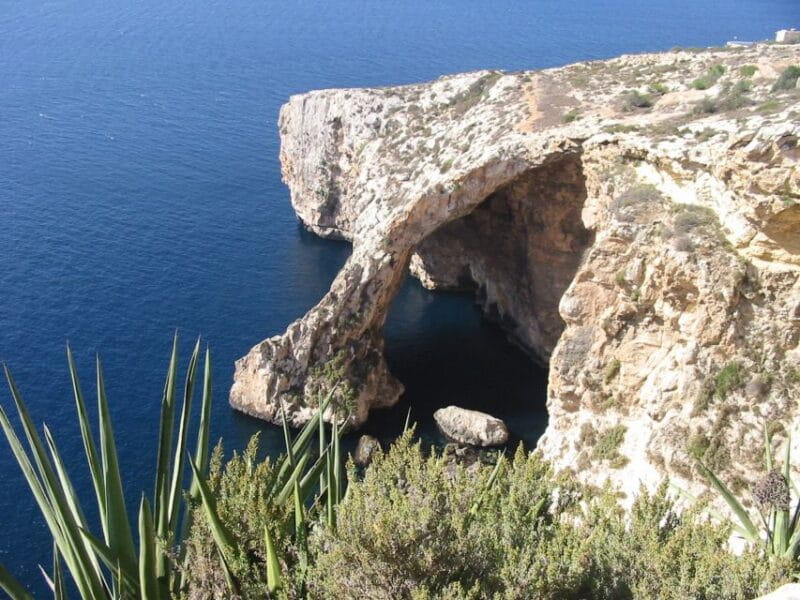 Southern Malta: Blue Grotto, Hagar Qim, and Marsaxlokk Tour - Key Points / Takeaways