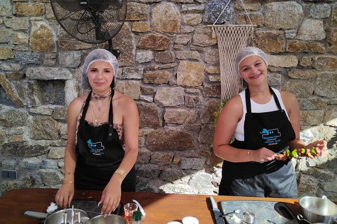 Souvlaki Cooking Class in Mykonos - Who Should Consider This Experience?