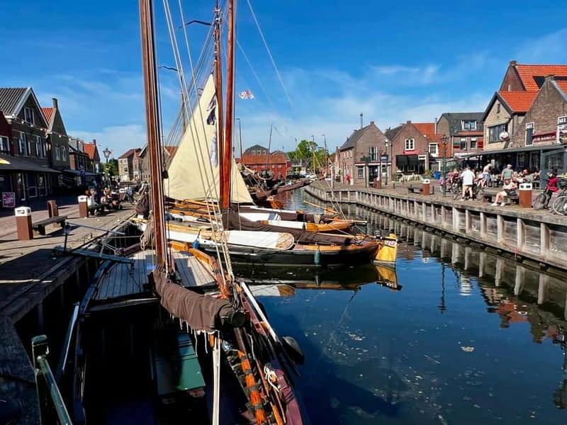 Spakenburg: Sunset boat trip on an authentic fishing boat - Price, Logistics, and Who Will Enjoy This