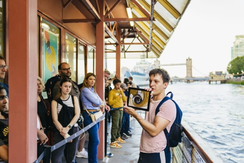 Spanish Language : Original Harry Potter Walking Tour - Transportation: Boat or Underground?