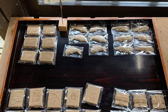 Special Food and Sake Factory Tour in Takayama - Culinary Highlights