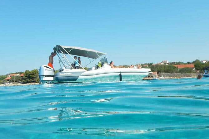 Speedboat Blue Lagoon & 3 Islands tour from Trogir - A detailed look at the experience