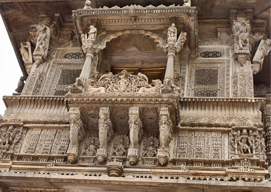 Spiritual Trails of Ahmedabad (2 Hours Guided Tour) - Centuries-Old Hathee Singh Jain Temple
