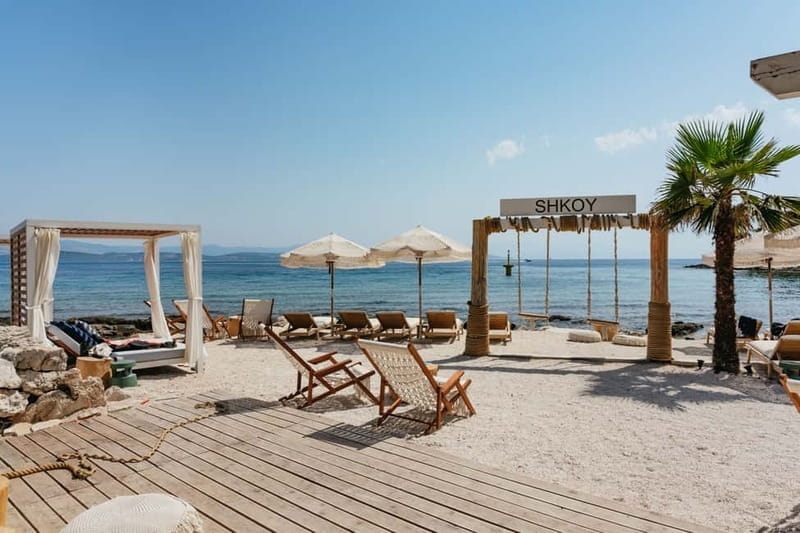 Split: Blue Lagoon & 3 Islands Small-group Speedboat Tour - Entering Croatian Waters: A Speedboat Adventure from Split