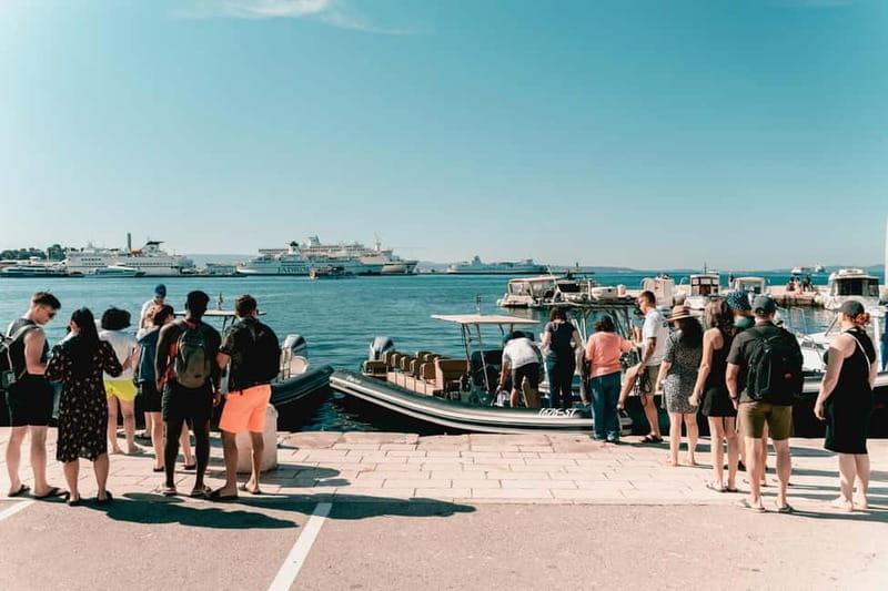 Split: Blue Lagoon & 3 Islands Small-group Speedboat Tour - Exploring Trogir: A UNESCO Treasure in a Hurry