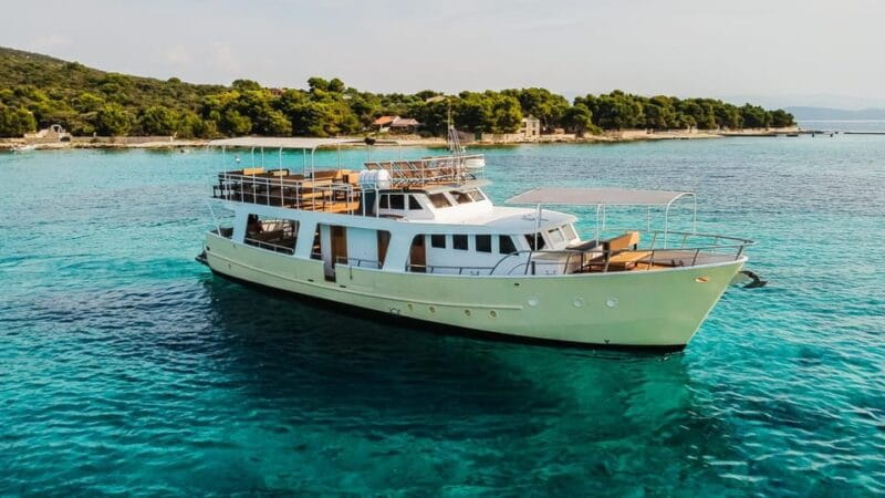 Split: Blue Lagoon and 3 Island Cruise with Food and Drinks - Who Will Love This Tour?