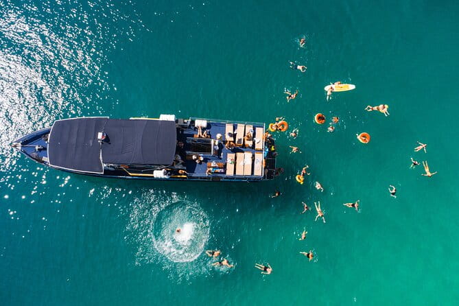 Split: Blue Lagoon, Shipwreck, & olta Tour with Lunch & Drinks - Why This Tour Offers Good Value