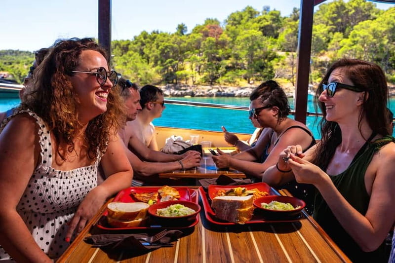 Split: Blue Lagoon Underwater Museum Tour w/Lunch & Drinks - Setting Sail on a Pirate-Themed Adventure