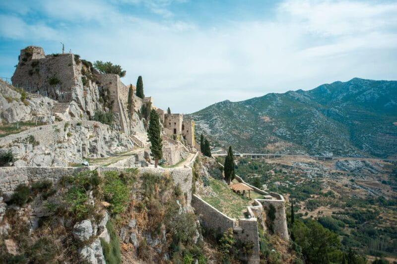 Split: Private tour to Klis Fortress and Vranjaa cave - Frequently Asked Questions