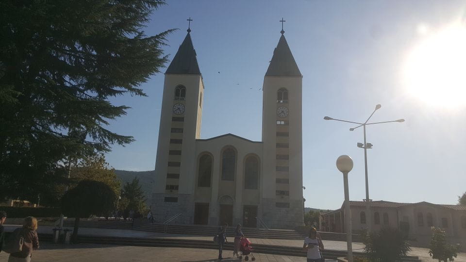 Split/Trogir: Mostar and Medjugorje Tour With Wine Tasting - Mostar Guided Tour