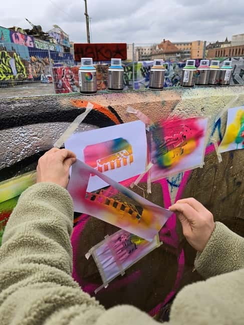 Spray your postcards of cool Munich! - Munich from a New Perspective