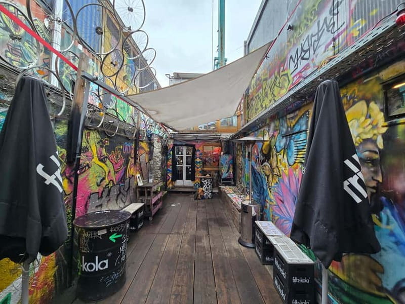 Spray your postcards of cool Munich! - Who Will Love This Tour?