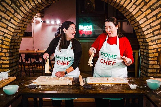 Spritz and Spaghetti: Small Group Tipsy Cooking Class - Just The Basics