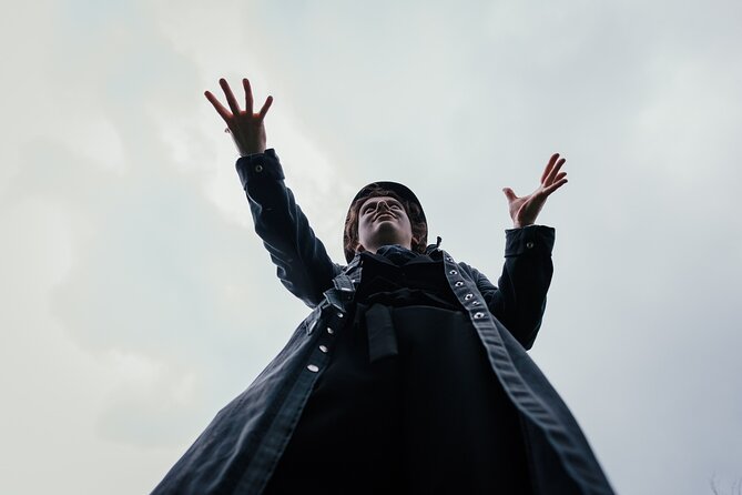St James Secret Garden Cemetery Tour in Liverpool - Haunting Places
