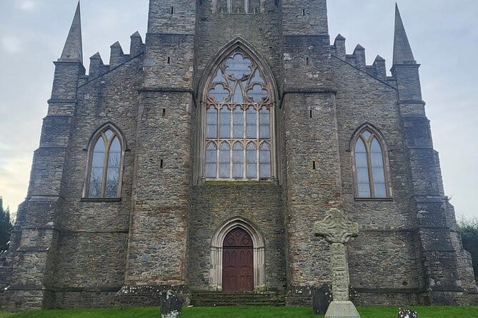 St Patrick's Centre & Burial Site + Hillsborough Castle & Gardens - FAQs