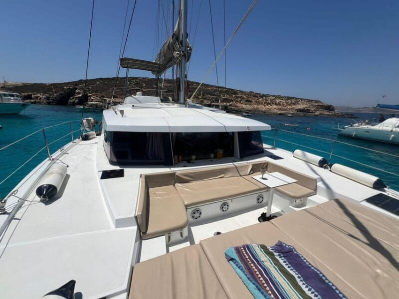 St. Paul's Bay: Half-Day Luxury Catamaran Tour with Drinks - Key points / Takeaways