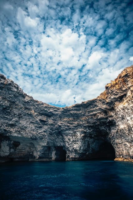 St Pauls: Gozo & Comino Islands, Blue Lagoon & Seacaves Tour - Comino and Blue Lagoon: A Water Lover’s Dream