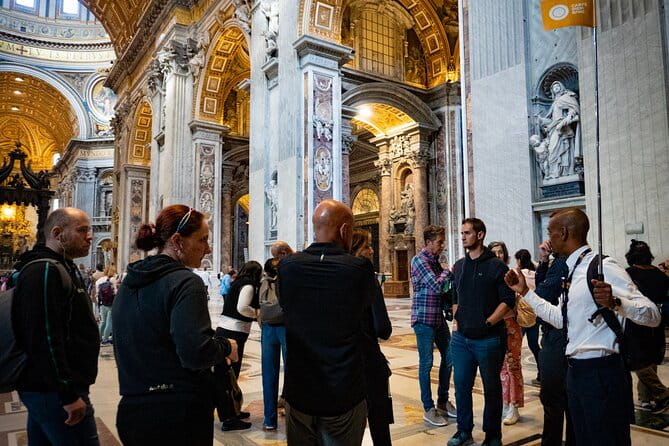 St Peter's Basilica, Popes Tombs and Dome: Small Group Tour - Inside the Vatican: Touring St. Peter’s Basilica