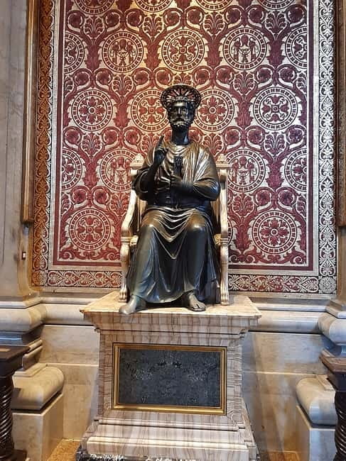 St. Peter's Church Fast Track Private Tour With Dome Option - Exploring the Treasure Chest: A Detailed Look at the Tour