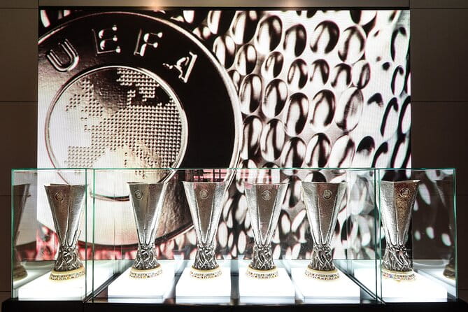 Stadium Tour (SEVILLA FC) - The Audio Guide: Your Personal Narrator