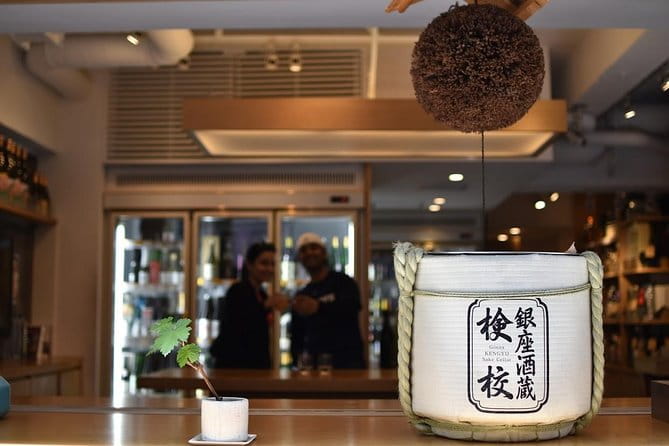 Starter Tour in Tokyo _Visiting Must-See Spots and Practical Guidance - Embracing the Local Culture