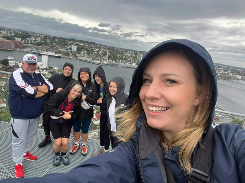 Stavanger: City Highlights Bus and Walking Tour - The Monument of Sverd i fjell: Symbols of Peace
