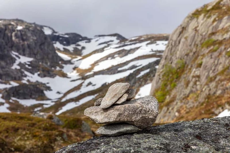 Stavanger: Kjerag Summer Hike with Packed Lunch - Key points/Takeaways