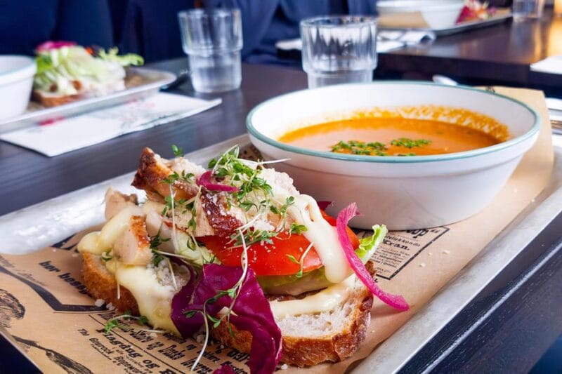 Stavanger: Preikestolen Winter Hike + Hot Lunch - Key Points / Takeaways